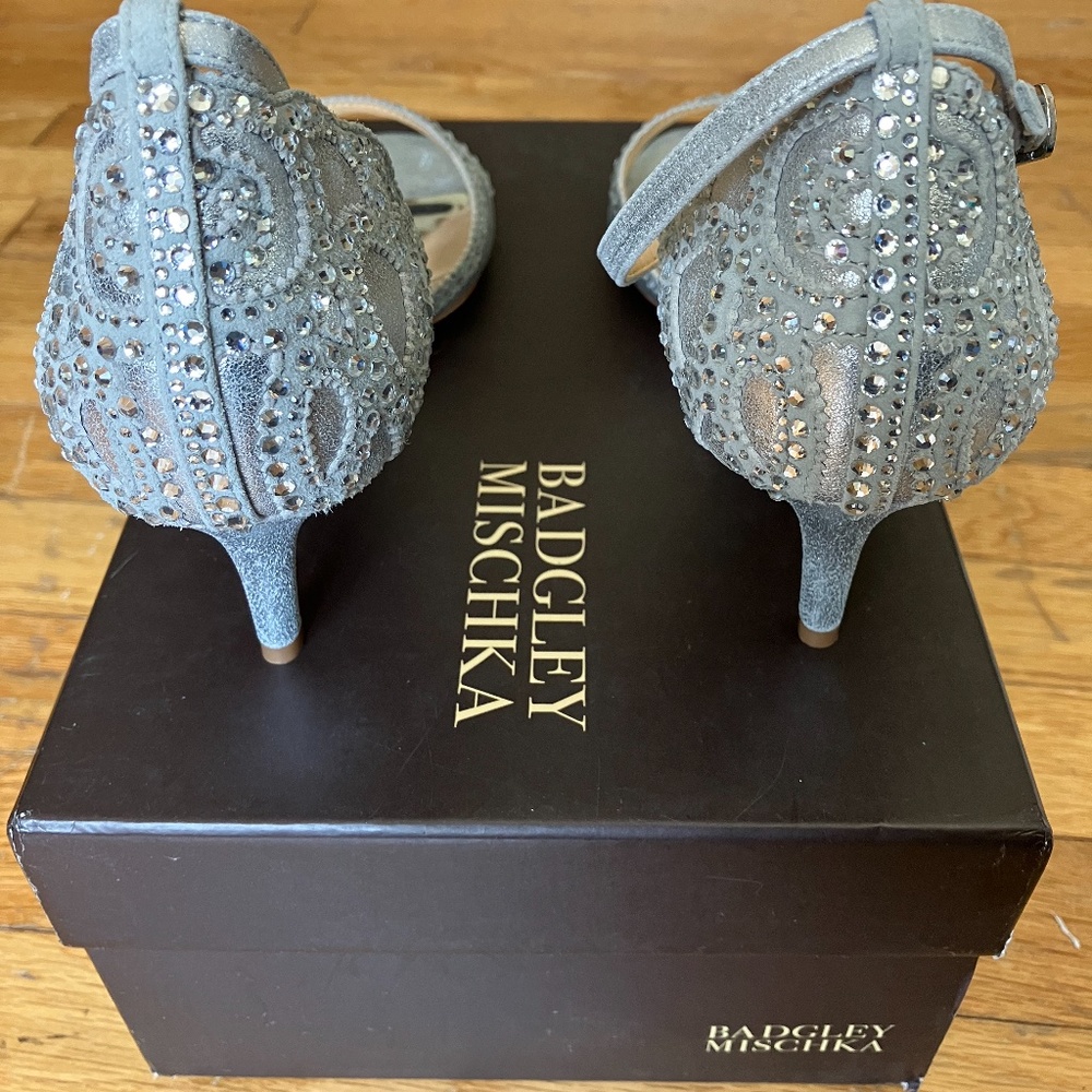 BADGLEY MISCHKA - Women's Gillian Dress Sandals - Size 8.5 - Picture 4 of 9